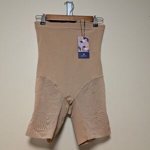 Honeylove SuperPower High Waist Shapewear Shorts Beige Size M NWT
